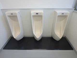 松井田高等学校のトイレ改修